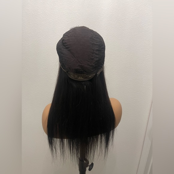 New! Unworn! 22” Right Side U Part, Virgin Human Hair Wig - Picture 5 of 12